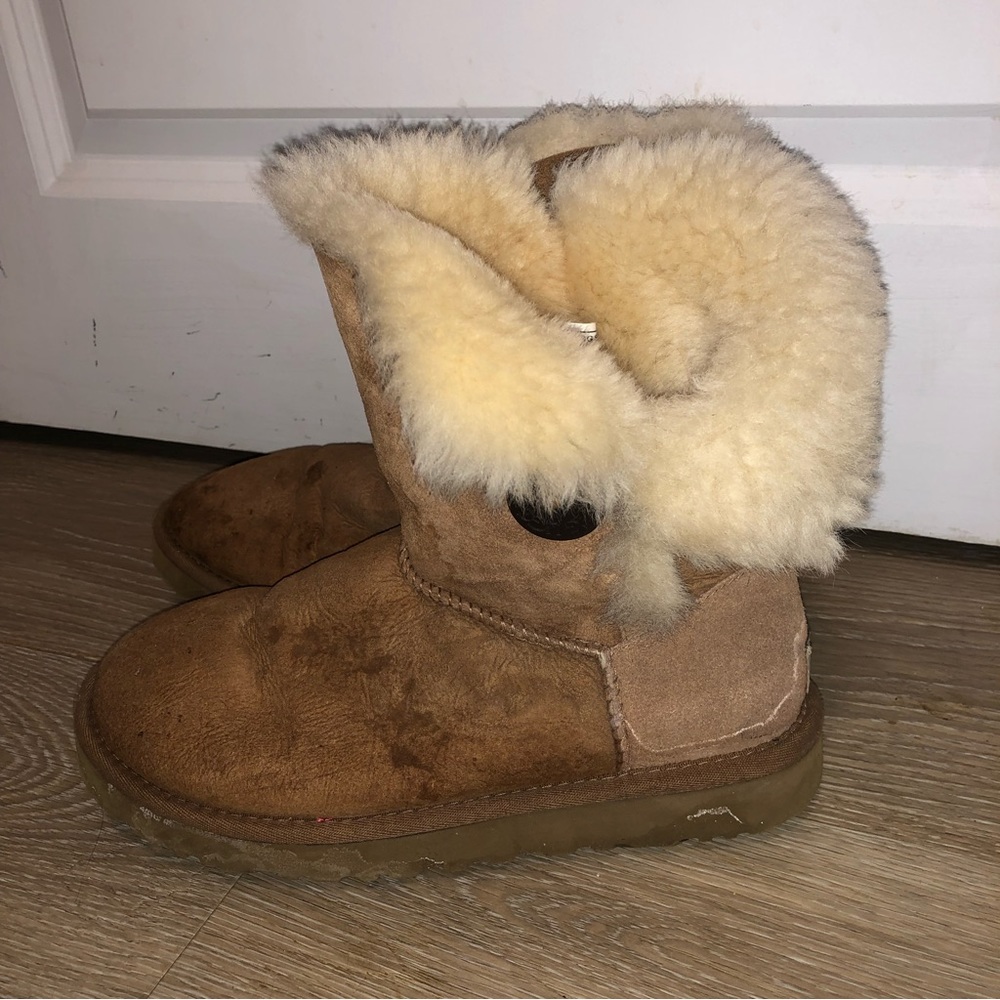 Ugg ladies winter snow boots size 7